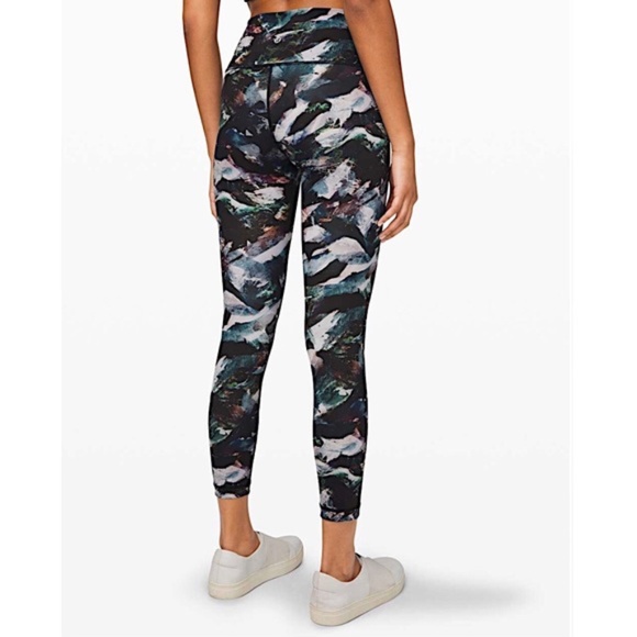 Lululemon Wunder Under High-Rise Galaxy Cropped Luxtreme Tight - Picture 4 of 10